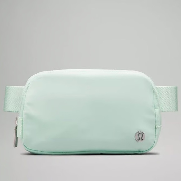 Lululemon Belt Bag - Mint - Picture 1 of 3